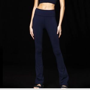 Splits59 Raquel flared legging in navy
